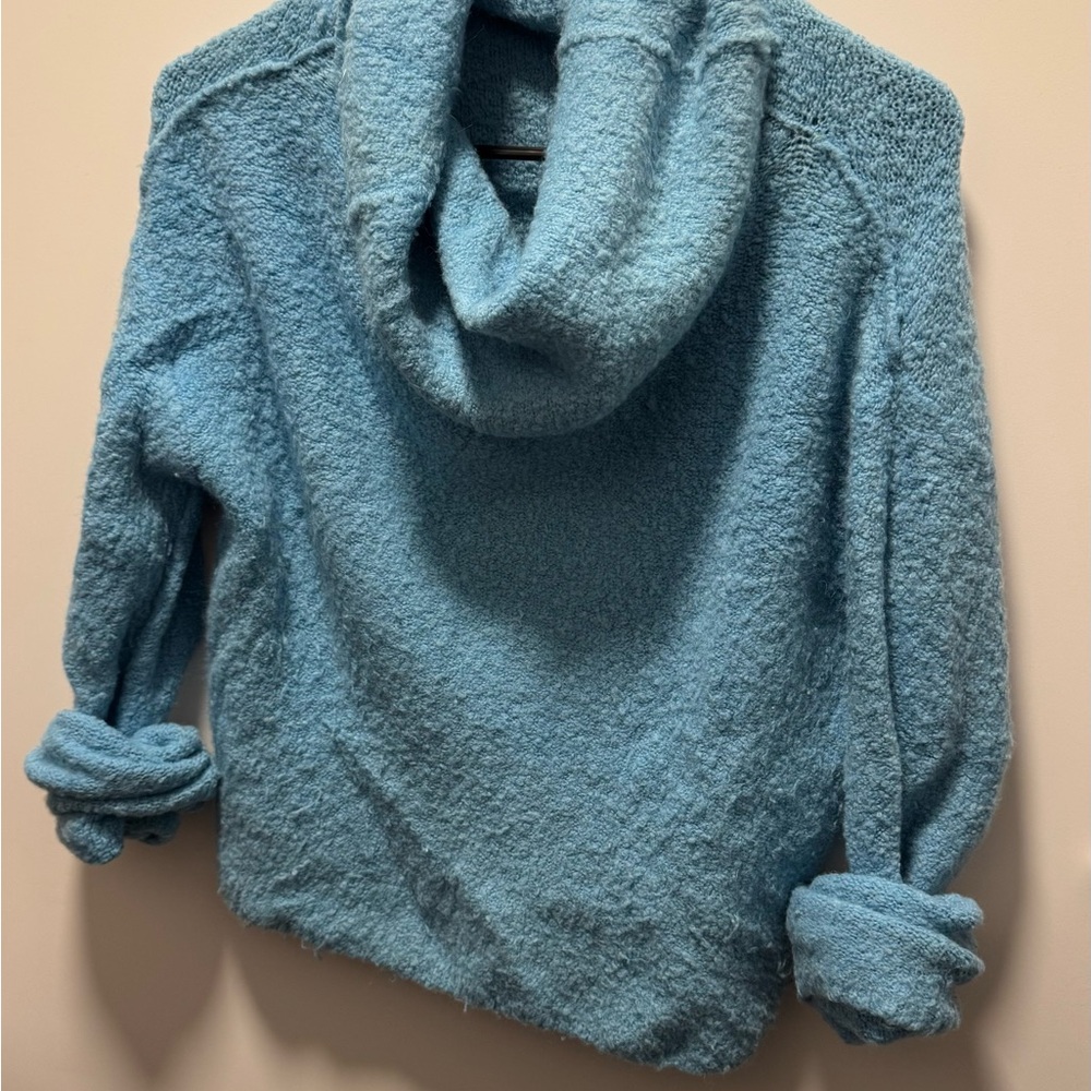 Cozy Blue Women's Sweater